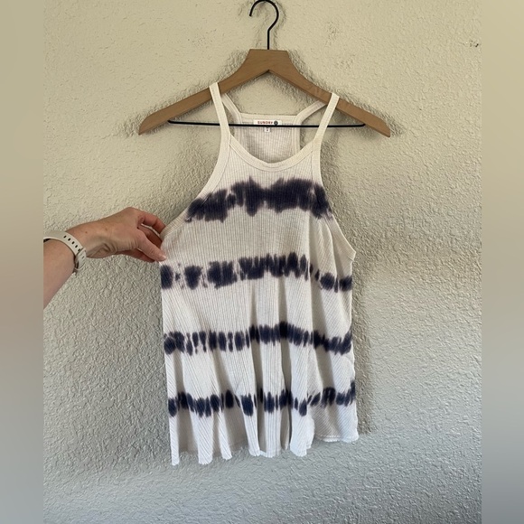 SUNDRY Dye Tank - Picture 1 of 8